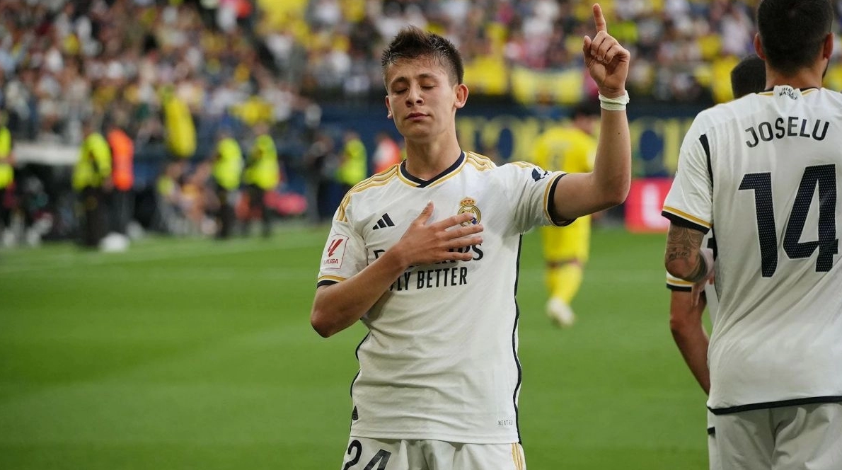Fenerbahçe busca empréstimo de Arda Güler, do Real Madrid, em meio a tempo de jogo limitado